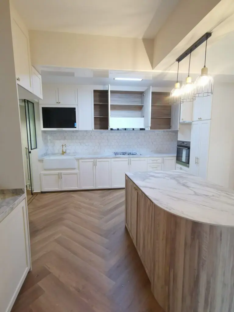 Renovation Cleaning Kitchen